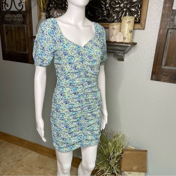 Live To Be Spoiled Green Pastel Floral Ruched Front Short Cap Sleeve Dress - Picture 2 of 13